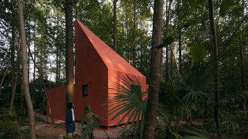 Red Cabin in Wuhan