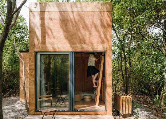 Maximizing Your 15m² Log Cabin: How to Perfectly Fit a Bed, Desk, and Bookshelf