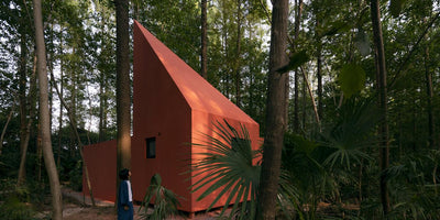 Red Cabin in Wuhan